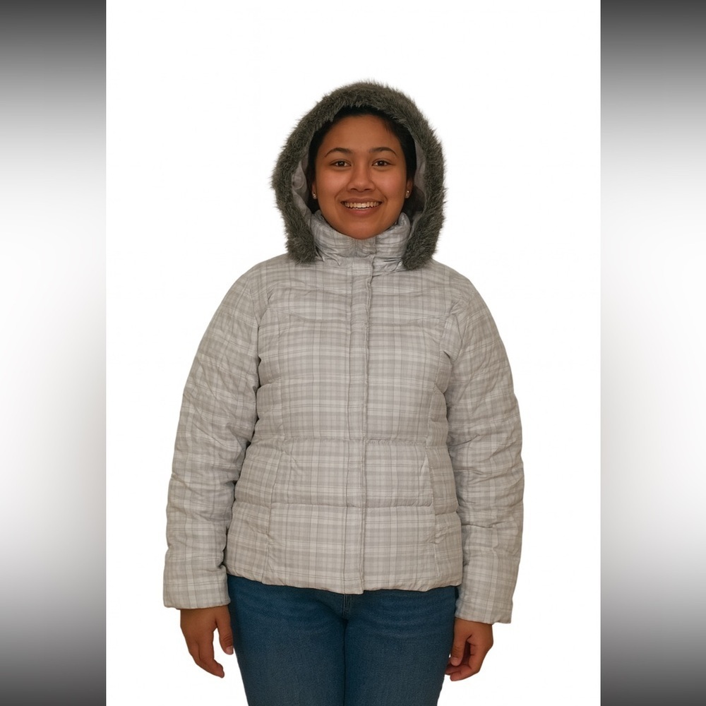 Columbia Omni Shield Jacket Size 1X Beige Plaid Hooded Down Puffer Pockets